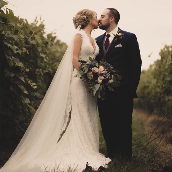 Meet your Posher, Michele - Picture 1 of 16